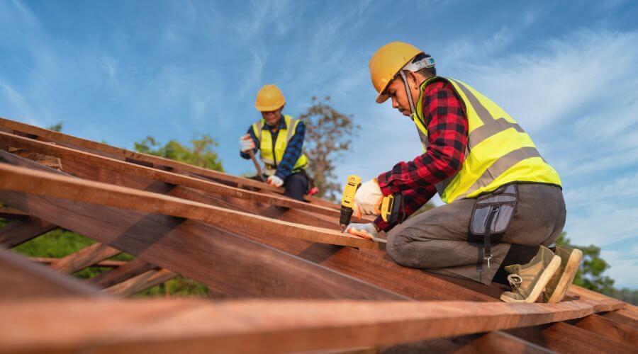 Expert new roof installation services in Louisville, OH